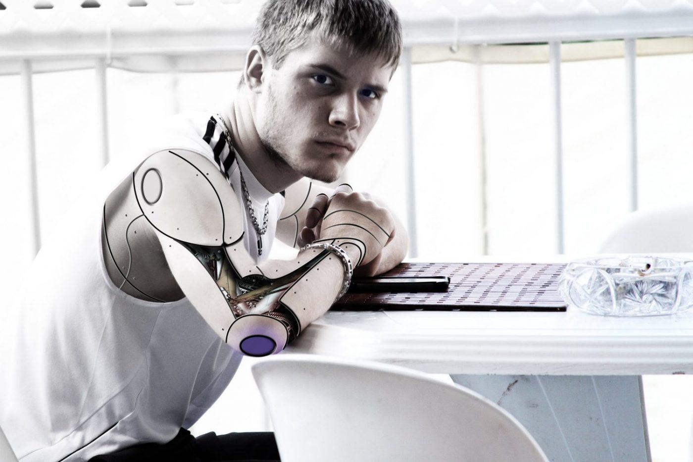 ANDREI KOROBEINIK-ROBOTS-abb robotics-about robots-adept robot.